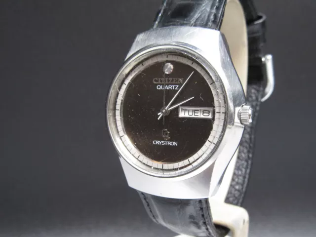 W750 ⭐⭐Vintage " Citizen Crystron " Quartz watch Day Date Hau 50-8632