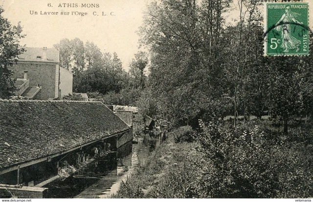 13171 cpa 91 Athis Mons - un Lavoir sur l'Orge