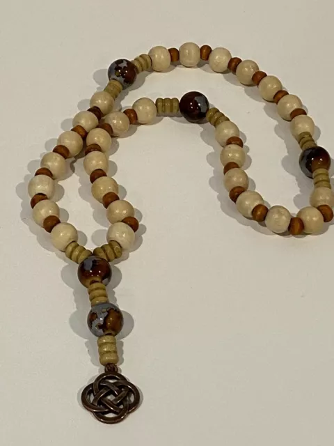 Collar de rosario con cuentas de nudo celta madera 11"" católico religioso