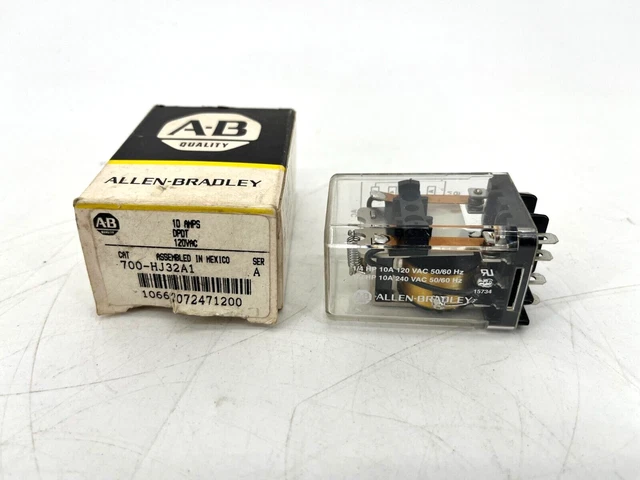 New Allen Bradley 700-HJ32A1 Ser. A 120V Control Relay