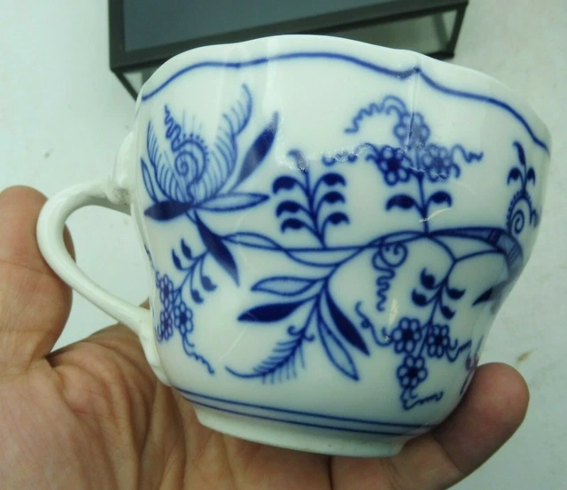 Jolie Tasse Porcelaine Bohemia !