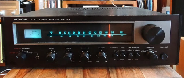 AMPLI HITACHI HA-300 Fonctionne parfaitement . EUR 70,00 - FR
