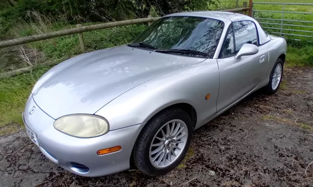 Mazda MX5 MK2.5 1.8 manual hardtop!