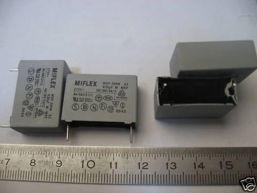 Lot De 10 Condensateurs MKP X2 0.01µF 275V AC - Pas De 17.5 Mm - Neufs Sous Emballage