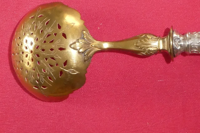 Ancienne Saupoudreuse Cuillère à Sucre Argent Massif Poinçons et poinçon vermeil 2