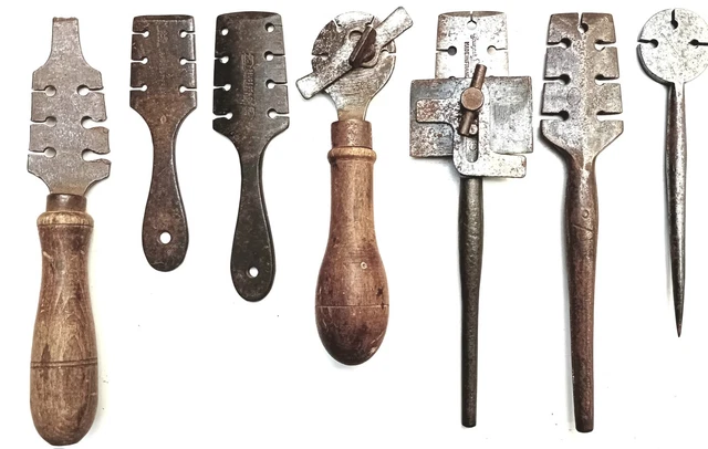 OUTILS ANCIENS - ART POPULAIRE : machine à avoyer les scies