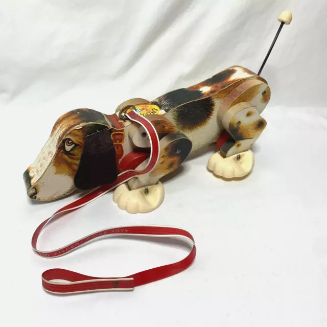 Vintage 1961 Fisher Price Snoopy Sniffer Wooden Dog Leash Pull Along Toy #181
