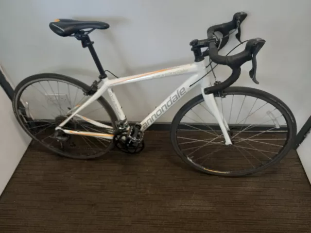 CANNONDALE SYNAPSE CLARIS Women s Alloy Road Bike 44cm 16 Speed