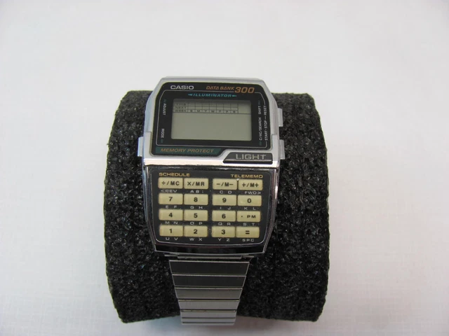 Vintage Casio Data Bank 300 Men's watch