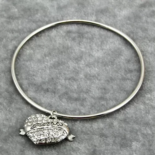 Bracelet en métal avec pendentif en forme de cœur pour femme, bijoux de luxe