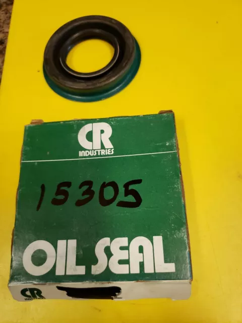 New Old Stock Genuine  Skf Cr Services Oil  Seal,  # 15305