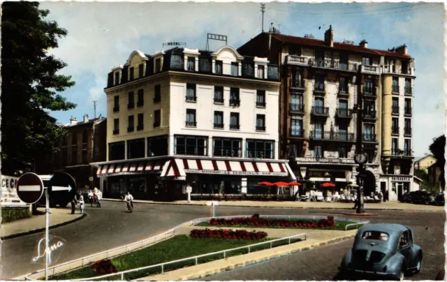 CPA Argenteuil Place de la Gare (1317585)