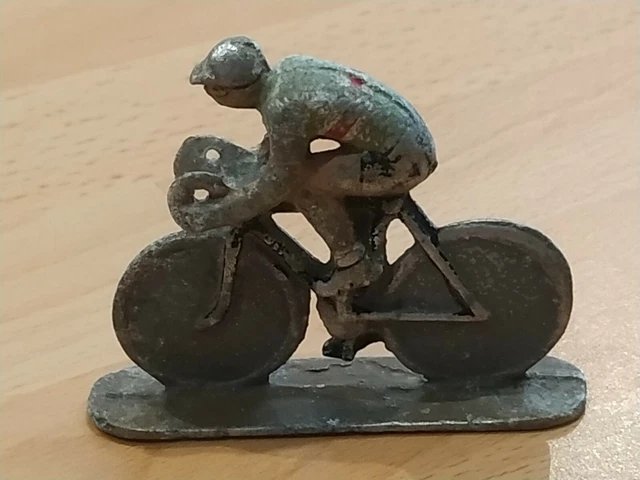 Cyclistes. Miniatures. Aludo. Cyclisme. Vintage. Figurines. Tour de France. Jouets. Vélos . Cyclistes miniatures. Aludo - Collection