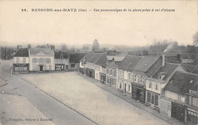 Cpa 60 Ressons Sur Matz Vue Panoramique De La Place A Vol D'oiseau