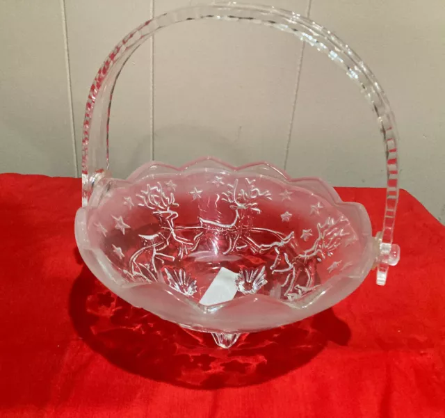 Mikasa made in Germany Clear glass bowl in silent night pattern about 8"diameter