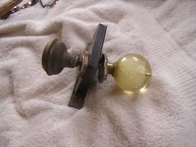 Antique Vintage Set of 2 Door Knobs Face Plates and Lock