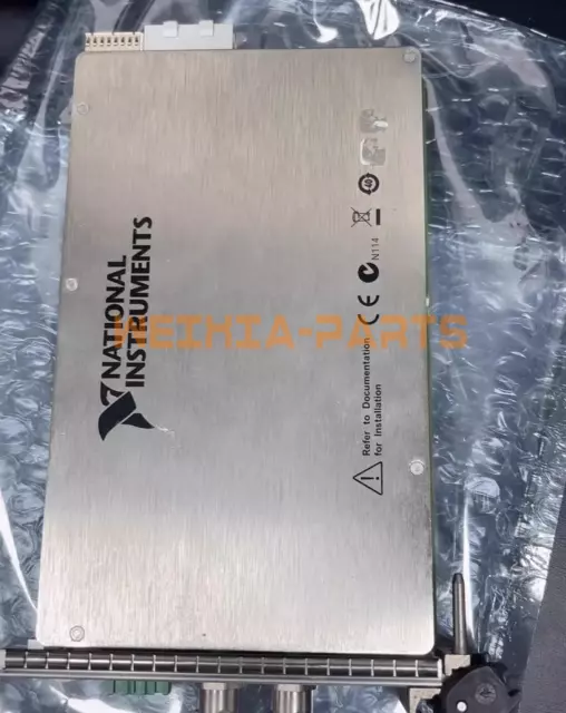 UN modulo controller strumenti nazionali usato NI PXIe-4135