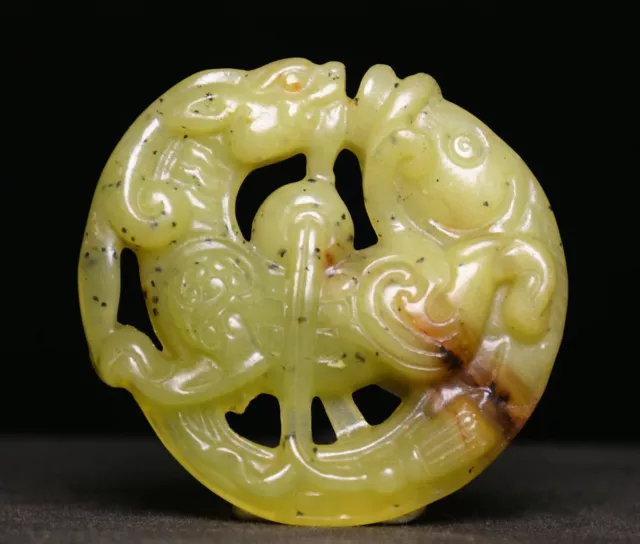 Old Chinese Dynasty Natural Jade Carve Dragon Pixiu Beast Yubi Amulet Pendant