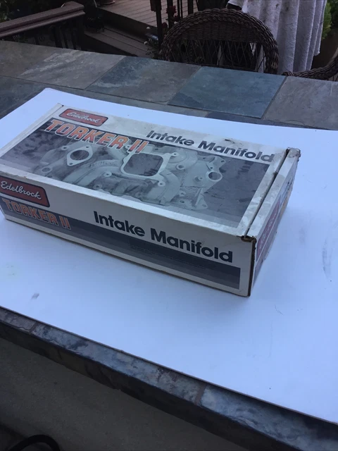 Edelbrock Torqer II. Small Block Chevy Intake. 265. 283. 327. 350. 400. NOS. Edelbrock Torqer II. Small Block Chevy Intake. 265. 283. 327. 350. 400. NOS.