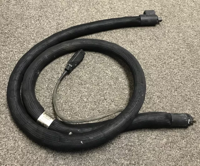 Nordson Hot Melt Adhesive Hose 274793C 230 Volts 200 Watts 8 Foot Length