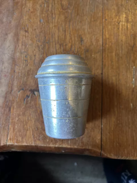 https://www.picclickimg.com/qFkAAOSw-6pkJwCJ/Vintage-Aluminum-MIRRO-Measuring-Cup-Shaker-With-Lid.webp