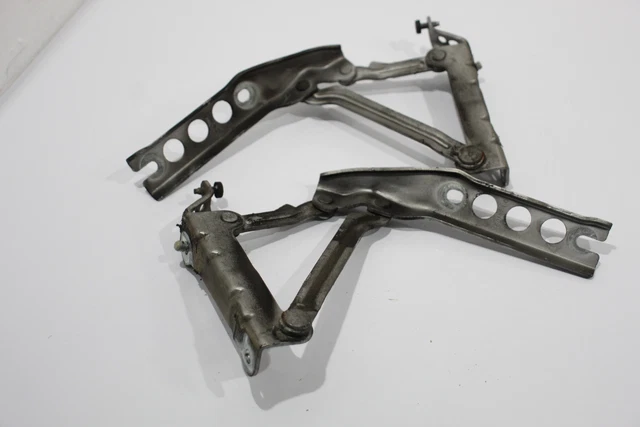 Skoda Fabia 5J MK2 Coppia Cerniere Cofano Argento 5J0823301