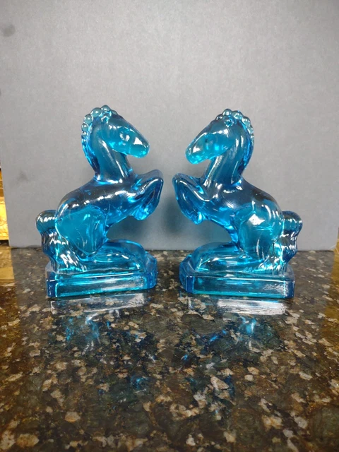 L E SMITH Art Glass Rearing Horse Stallion 8" Blue Aqua bookends