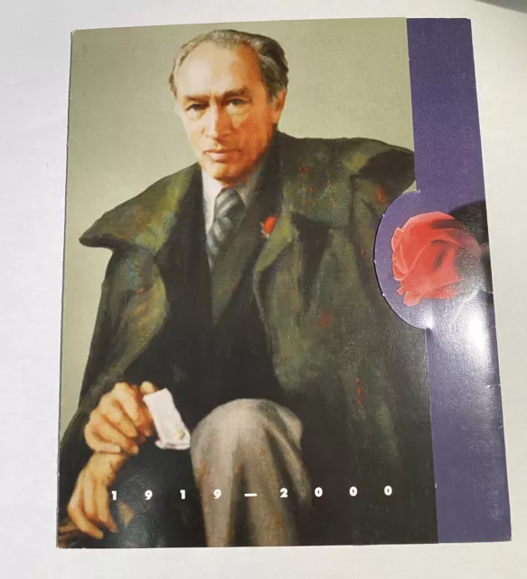 CANADA - 2001 PIERRE ELLIOTT TRUDEAU SOUVENIR SHEET - SCOTT 1909a - MNH