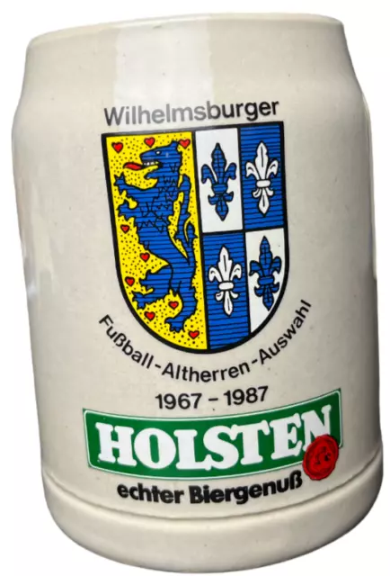 Holsten Bier Krug 0,5L Wilhelmsburger Fußball Altherren Auswahl 1967 - 1987 Alt