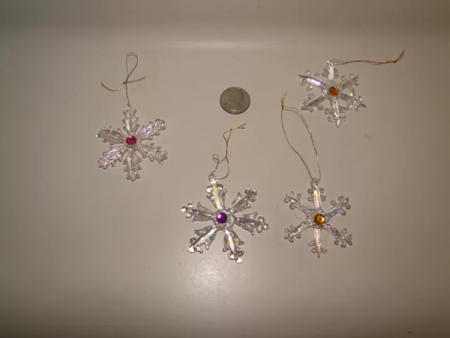 Lot of 4 -  Glass Snow Flake Christmas Tree Ornament with center Faux Jewel