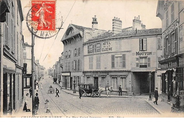 51 .n° 109899 . chalons sur marne . attelage .hotel de la cloche .la rue st ja