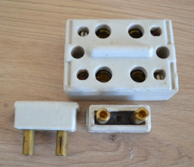 Ancien bloc fusible double en porcelaine LEGRAND  6 Ampères 250V Legrand (Testé)
