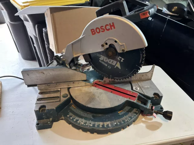 Bosch 12 In. Compound Miter Saw Model 3912