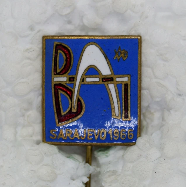 CAMPIONATI BALCANICI DI atletica leggera a Sarajevo 1966 distintivo EUR