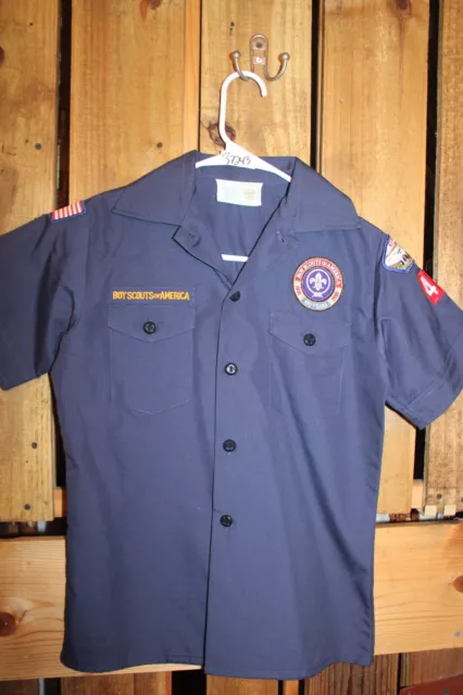 Boy Scouts of America Uniform Youth Shirt Medium Blue Cub SEWN on patches