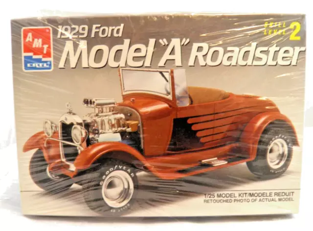 AMT 1:25 Scale 1929 Ford Model A Roadster Hot Rod Model Car Unassembled Kit NIB