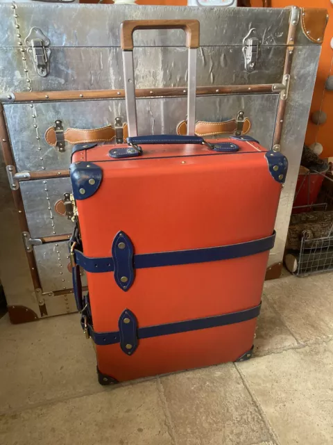 Globe-Trotter Cabin Size Suitcase