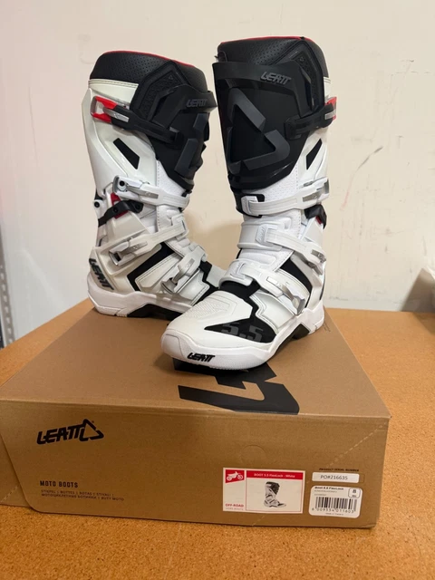 Leatt Protection NEW LEATT 5.5 FlexLock Motocross MX Dirt Bike Boots White/Black Size 8 ...