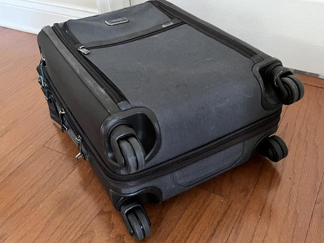Tumi Alpha 3 Continental Dual Access 4 Wheeled Carry-On 117172-1009 Luggage 7
