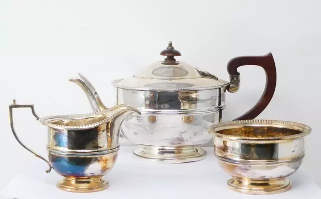 Vintage 1 Pint Teapot Set Silver Plated with Sugar Bowl & Cream / Milk Jug