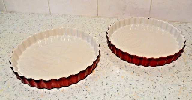 Plat à tarte, Poet Laval, en barbotine, vintage