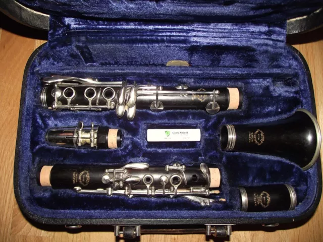 Clarinet Bb Buffet Crampon Evette & Schaeffer Master Model E13 new pads & corks