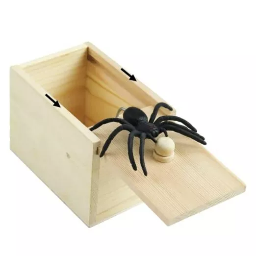 Spider Prank Scare Box, Handmade Fun Practical Surprise Joke Boxes, Hilarious