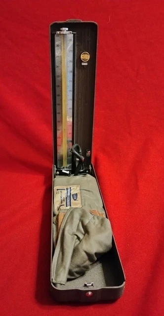 Vintage Nelkin blood pressure gauge checker, for parts non working
