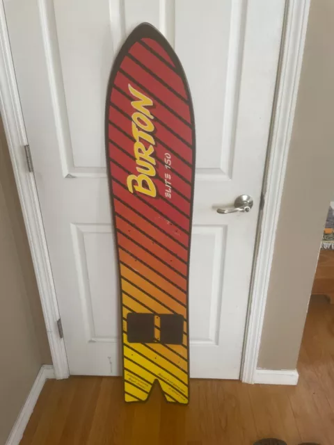 BURTON BRYAN IGUCHI Twin Snowboard Vintage Collectible Model