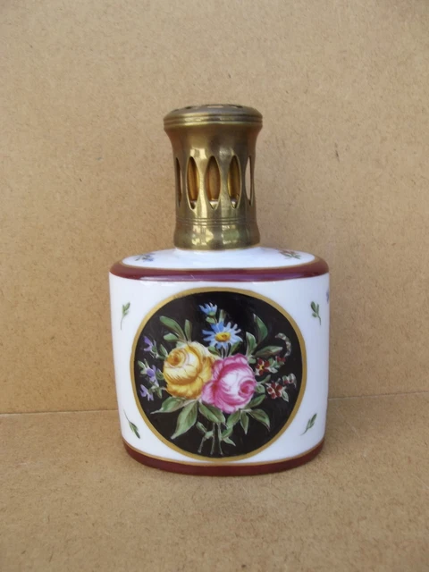 Lampe Berger Ancienne – Céramique Fleurs Grise, Hauteur 14cm, Bon état, Collection