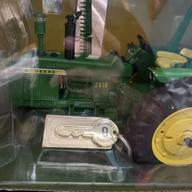 ERTL - Precision Key #9 - John Deere 2510 Tractor with 50 Mower - 1:16 Scale 3