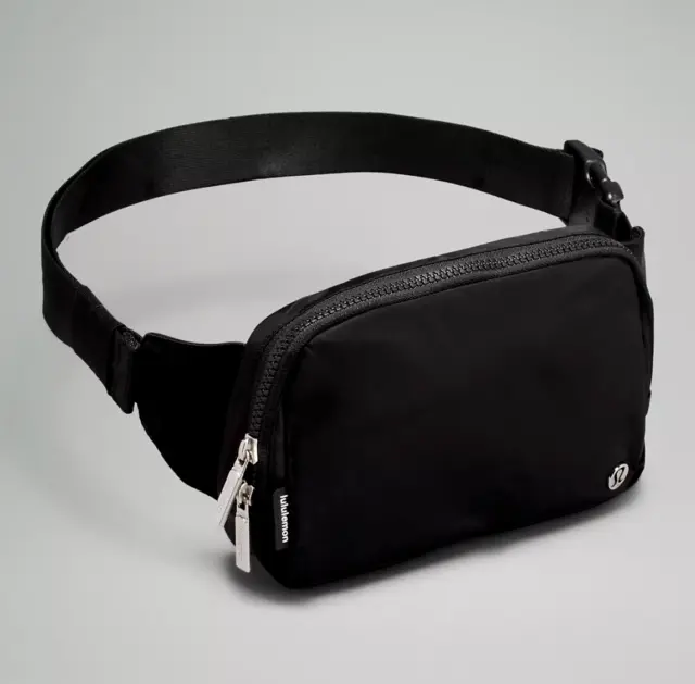 Lululemon 2L Everywhere Belt Bag Black Brand New Authentic