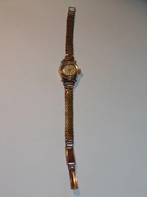 Montre Femme Vintage Pirofa Mécanique à Remontage Manuel - Cadran Blanc, Boîtier Plaqué Or Années 40-70