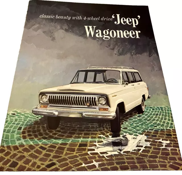 VINTAGE ORIGINAL 1970 JEEP   WAGONEER  dealer catalog KAISER JEEP CORP